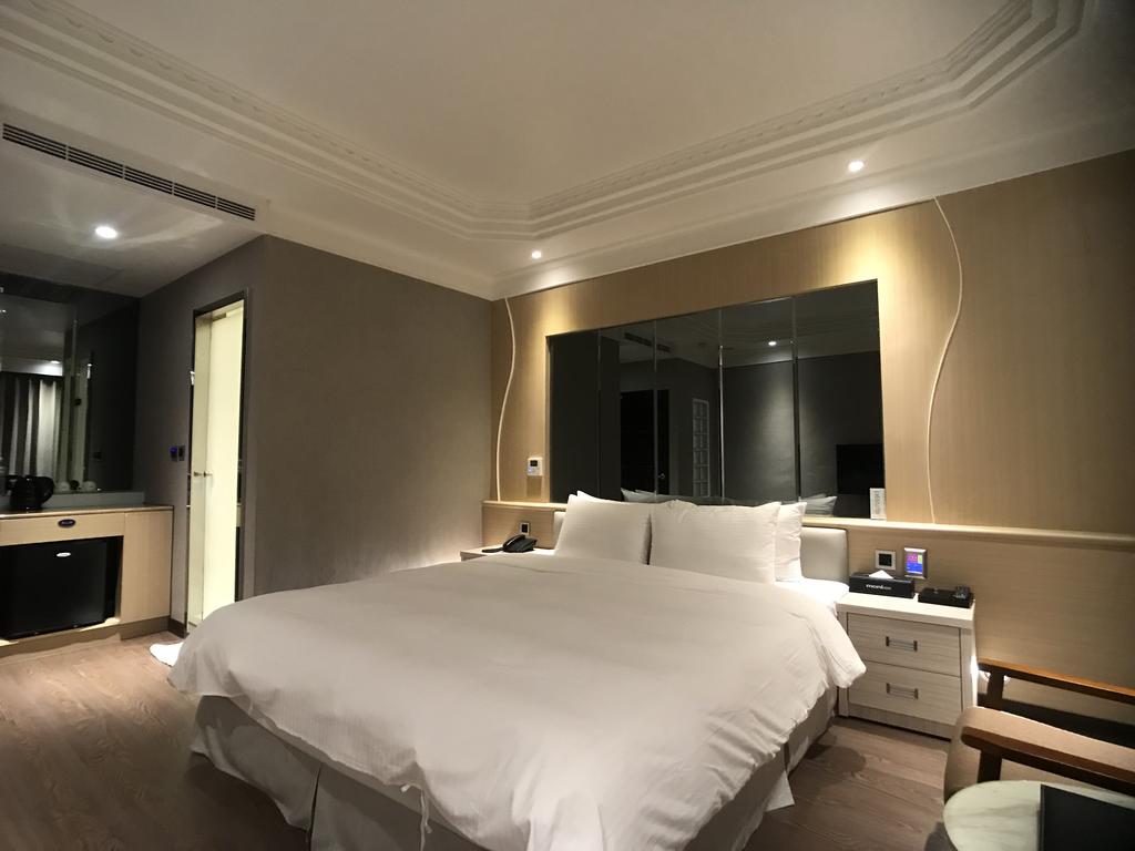 莫尼旅店